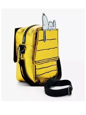 Loungefly Peanuts 75th Anniversary Snoopy Doghouse Crossbody Bag New with Tags